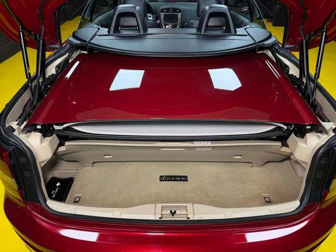 Used 2011 Lexus IS 250C image 13