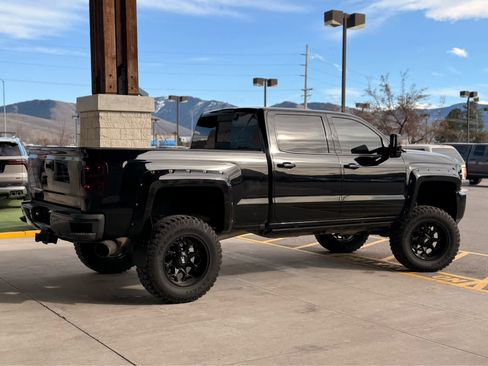 Used 2016 Chevrolet Silverado 2500 LTZ w/ Duramax Plus Package image 5
