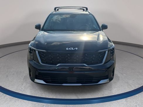 Used 2025 Kia Sorento S w/ Panoramic Sunroof Package FWD image 2
