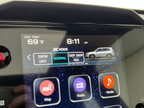 Used 2025 Subaru Forester Limited image 45