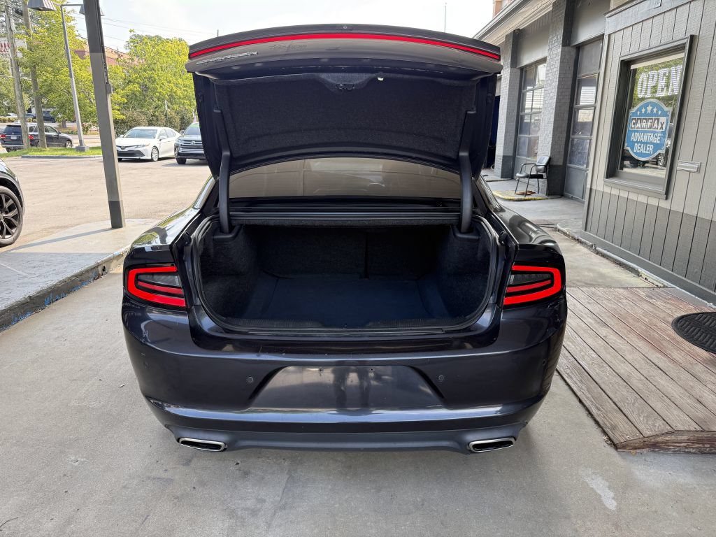 Used 2019 Dodge Charger SXT w/ Leather Interior Group RWD image 22