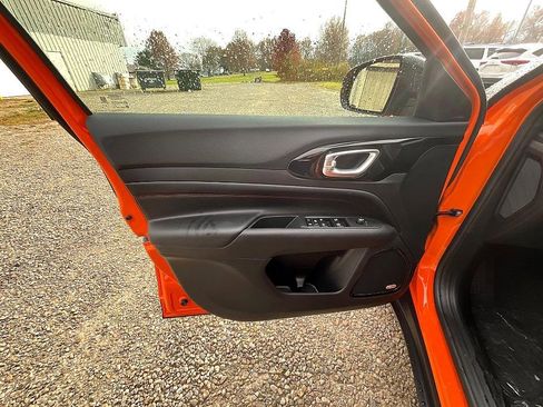 New 2026 Jeep Compass Trailhawk w/ Sun, Sound & Navigation Group image 12