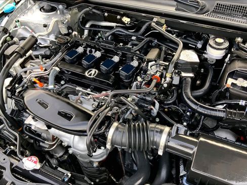 Used 2024 Acura Integra image 32