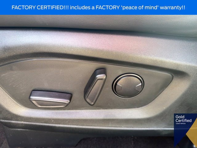 Used 2023 Ford Explorer XLT w/ Equipment Group 202A AWD/4WD image 31