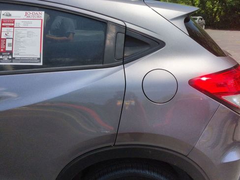 Used 2019 Honda HR-V EX image 31