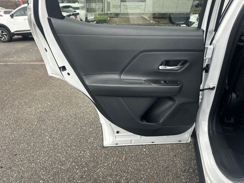 New 2026 Nissan Kicks SR w/ SR Premium Package image 21