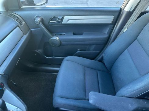Used 2011 Honda CR-V LX image 10