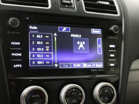 Used 2018 Subaru Forester 2.5i Premium image 8