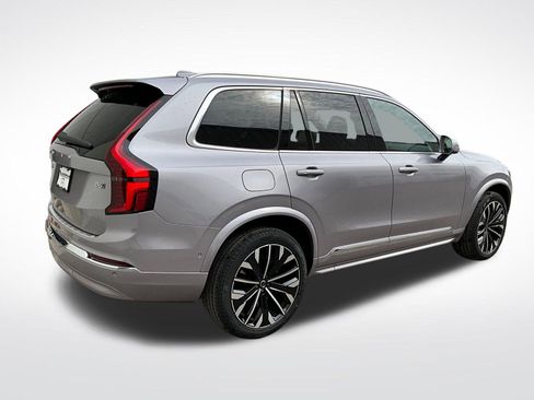 New 2026 Volvo XC90 B6 Plus w/ Protection Package image 5