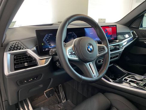Certified 2025 BMW X5 M60i w/ Climate Comfort Package image 4