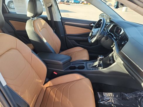 Used 2022 Volkswagen Jetta SEL image 20