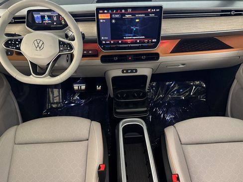 New 2025 Volkswagen ID. Buzz 1st Edition image 12