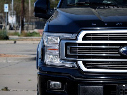 Used 2019 Ford F150 Limited w/ Trailer Tow Package image 5