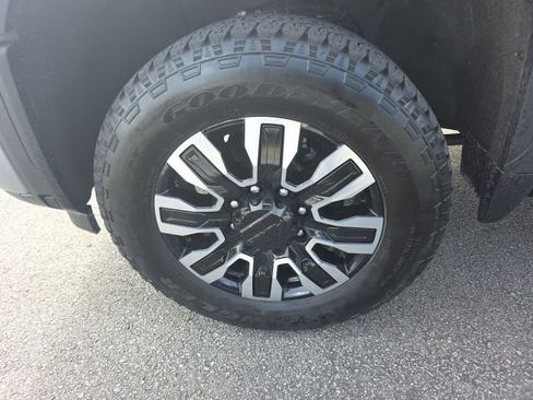 Used 2024 GMC Sierra 3500 Denali Ultimate image 11