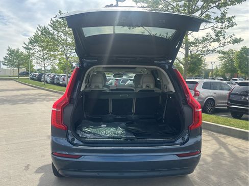 Used 2023 Volvo XC90 B5 Core w/ Protection Package Premier AWD/4WD image 7