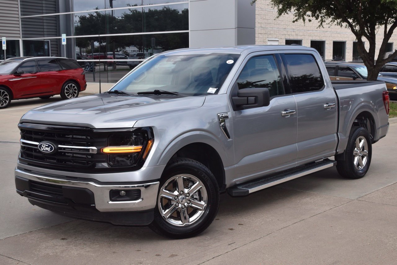 Used 2025 Ford F150 XLT w/ Equipment Group 301A Standard RWD image 38