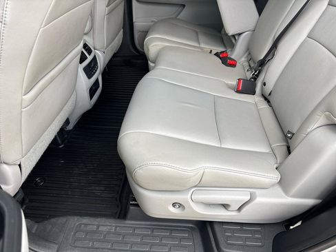 Used 2016 Honda Pilot EX-L image 33