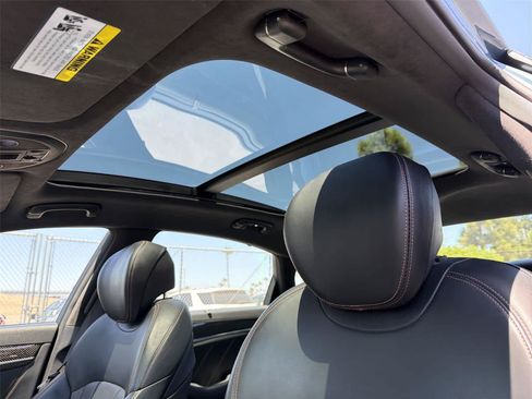 Used 2018 Genesis G80 3.3T Sport RWD image 42