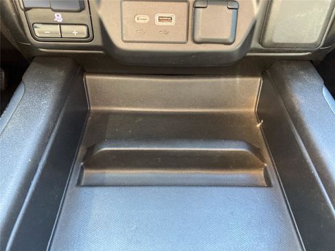 Used 2020 Chevrolet Silverado 1500 RST image 16