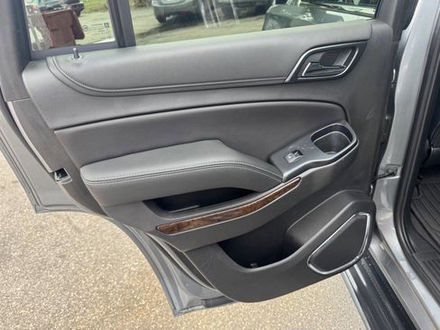 Used 2019 Chevrolet Tahoe LS RWD image 22