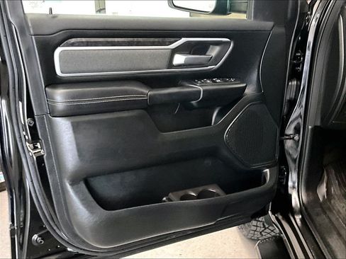 Used 2021 RAM 1500 Big Horn AWD/4WD image 9
