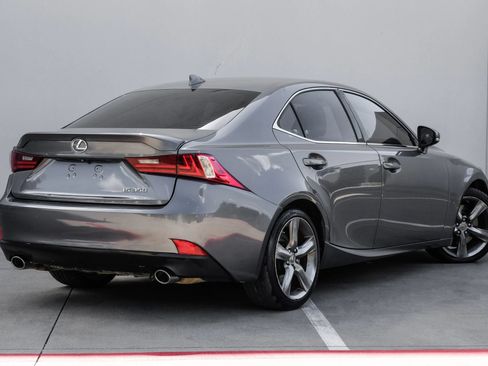 Used 2015 Lexus IS 350 w/ Navigation System Package RWD image 4