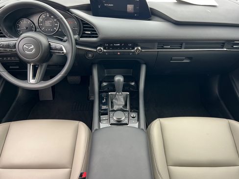 Used 2025 MAZDA MAZDA3 s FWD image 13