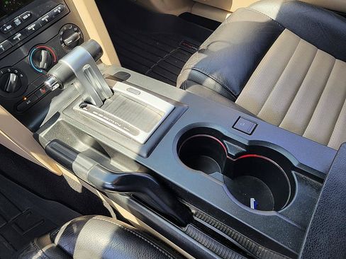 Used 2008 Ford Mustang GT Premium RWD image 19