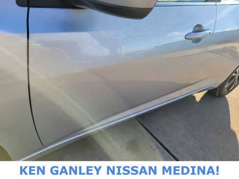 Used 2023 Nissan Sentra SV image 11