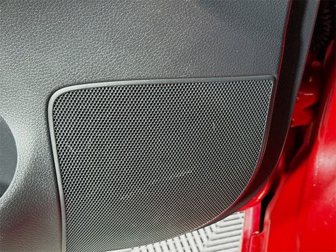 Used 2019 Nissan Sentra SR image 18