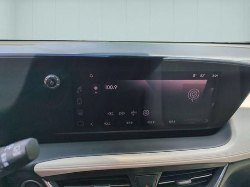 Used 2024 Buick Encore GX Sport Touring w/ Advanced Technology Package AWD/4WD image 13