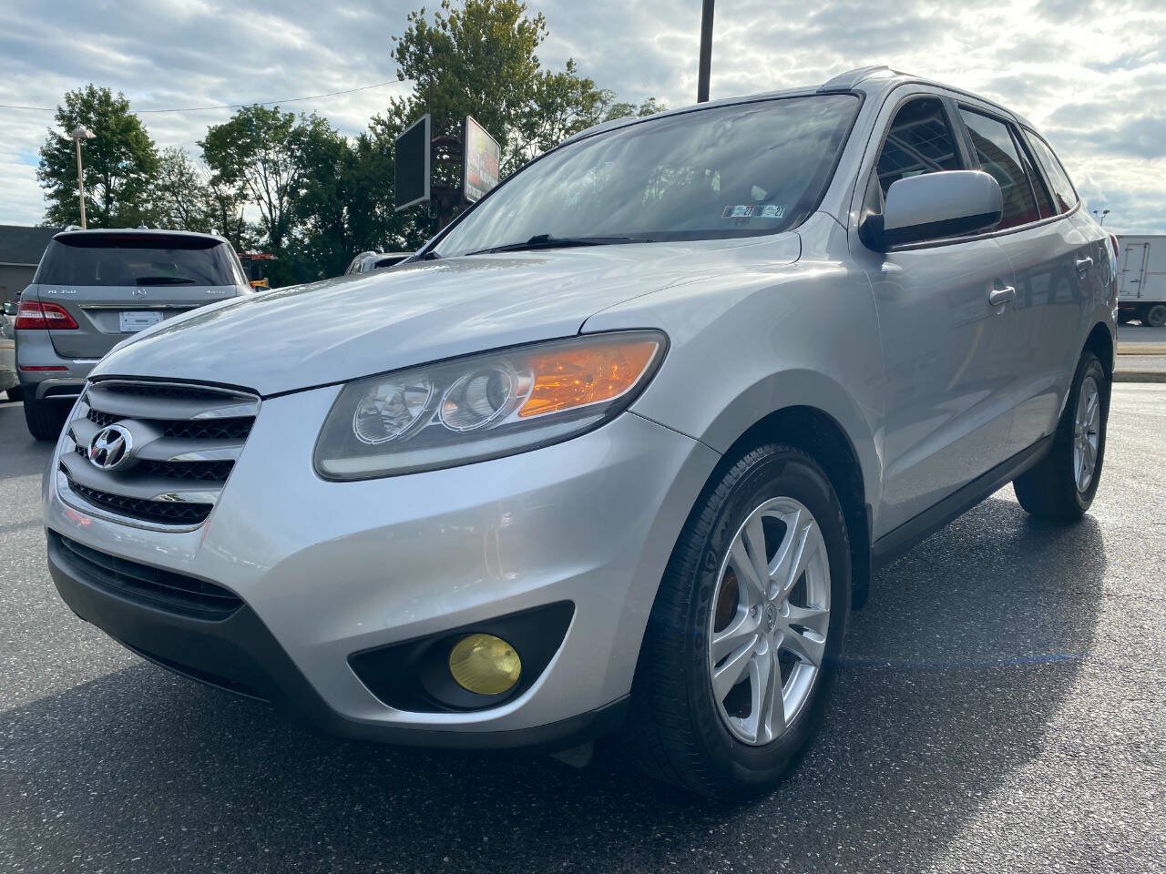 Used 2012 Hyundai Santa Fe SE AWD/4WD image 7