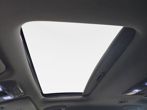 Used 2020 Kia Telluride SX image 29