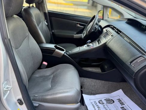 Used 2012 Toyota Prius Three w/ Solar Roof Pkg FWD image 53