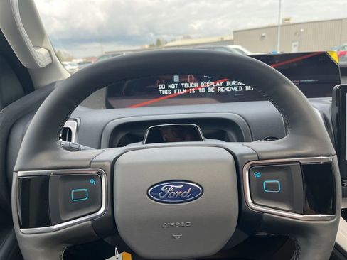 New 2026 Ford Expedition Max Active image 17