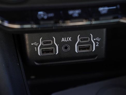 Used 2023 Dodge Durango GT image 8