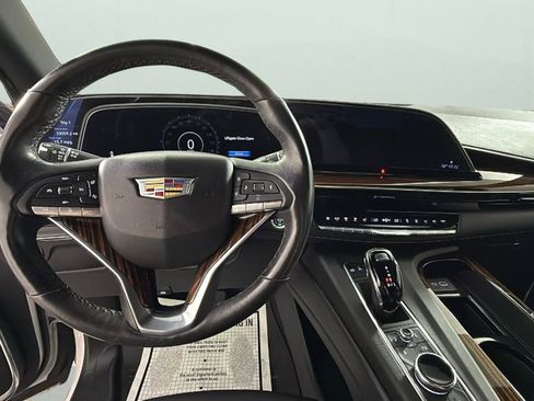 Used 2022 Cadillac Escalade Luxury image 20