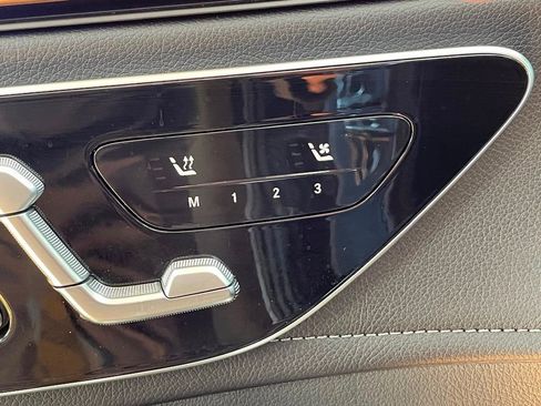 Used 2023 Mercedes-Benz EQE 500 4MATIC SUV w/ Pinnacle Trim Package image 15