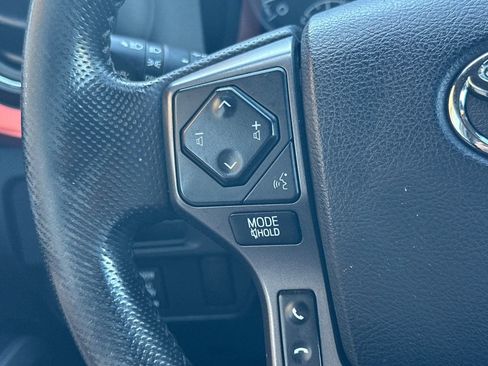 Certified 2016 Toyota Tacoma TRD Sport RWD image 25
