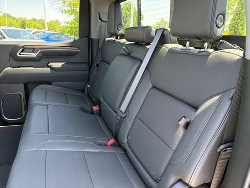 New 2026 GMC Sierra 1500 SLT w/ SLT Premium Plus Package AWD/4WD image 22