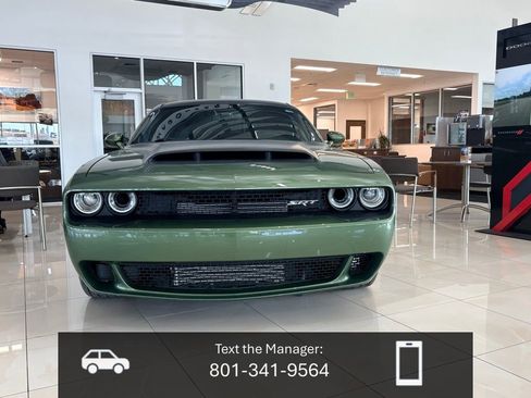 Used 2023 Dodge Challenger SRT Hellcat Redeye image 1