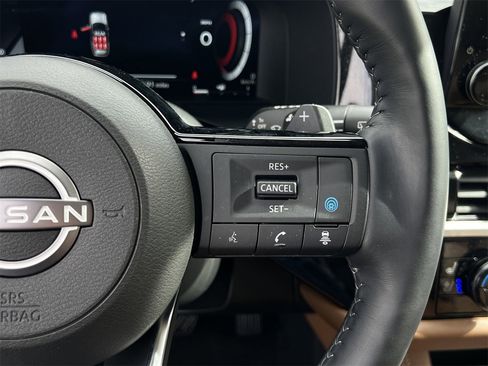 Certified 2024 Nissan Pathfinder Platinum w/ Cargo Package image 12