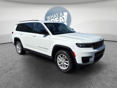Used 2023 Jeep Grand Cherokee L Laredo