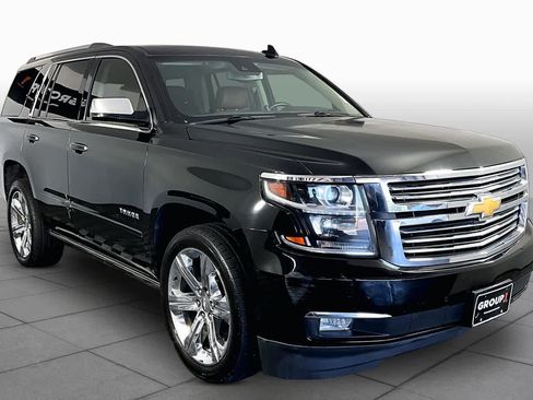 Used 2018 Chevrolet Tahoe Premier RWD image 3