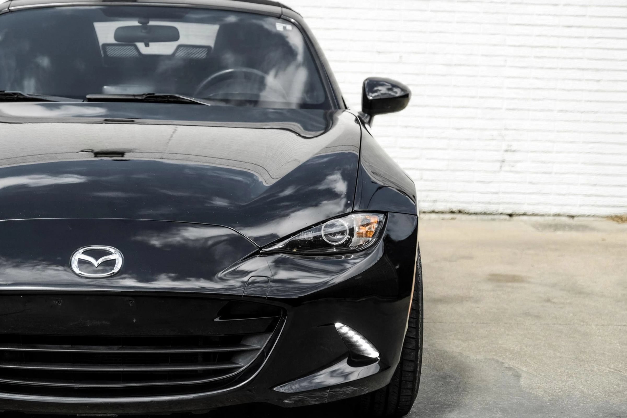 Used 2016 MAZDA MX-5 Miata Club RWD image 38
