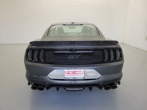 Used 2019 Ford Mustang GT RWD image 6