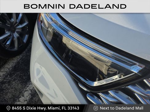 Used 2023 Ford Explorer Platinum w/ Technology Package image 16