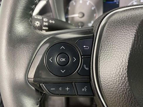 Used 2025 Toyota Corolla SE FWD image 15
