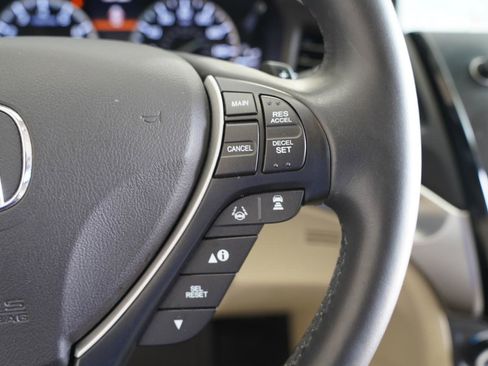 Used 2016 Acura ILX FWD image 16