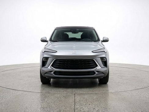 Used 2025 Buick Encore GX Preferred image 2